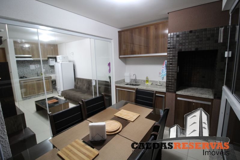 Foto /fotos/cr/imoveis/017-C0401/fotos/CASA DA MADEIRA - C0401 (10).JPG